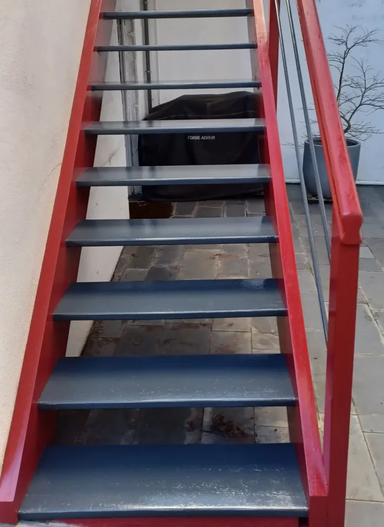 Marches-d-escalier-après-peinture